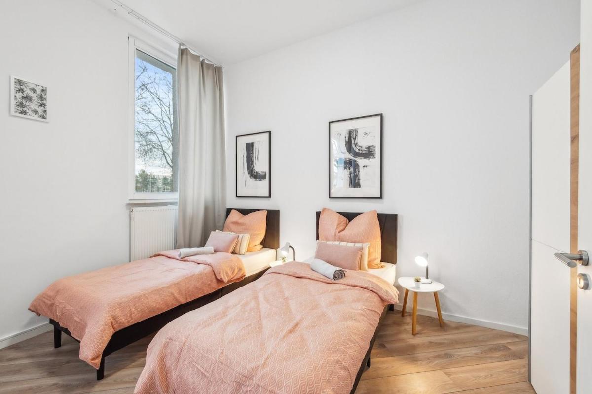 Yello Homes - Loft - Airport & Messe 6 Betten & Wifi Nürnberg